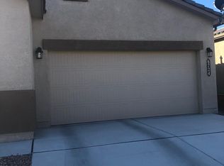6724 Oro Valley Rd NW, Albuquerque, NM 87114