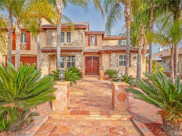 9528 Los Coches Ct, Riverside, CA 92508