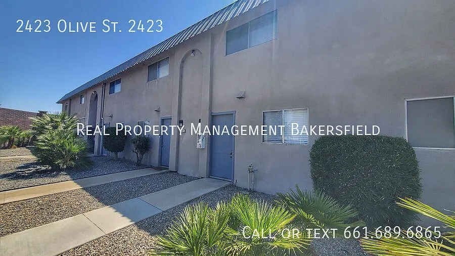 2423 Olive St #2423