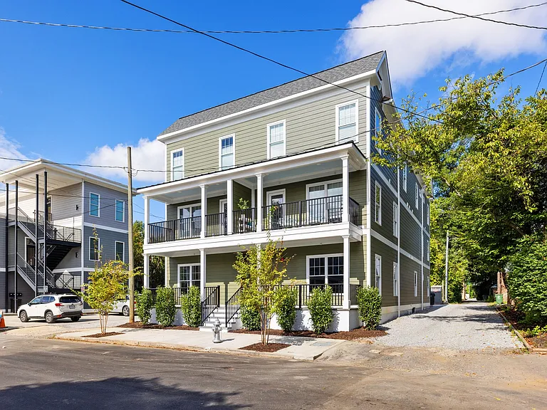 10 S Rowland St #2 — Photo 3