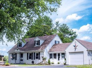 215 Greenwich Rd, Ware, MA 01082