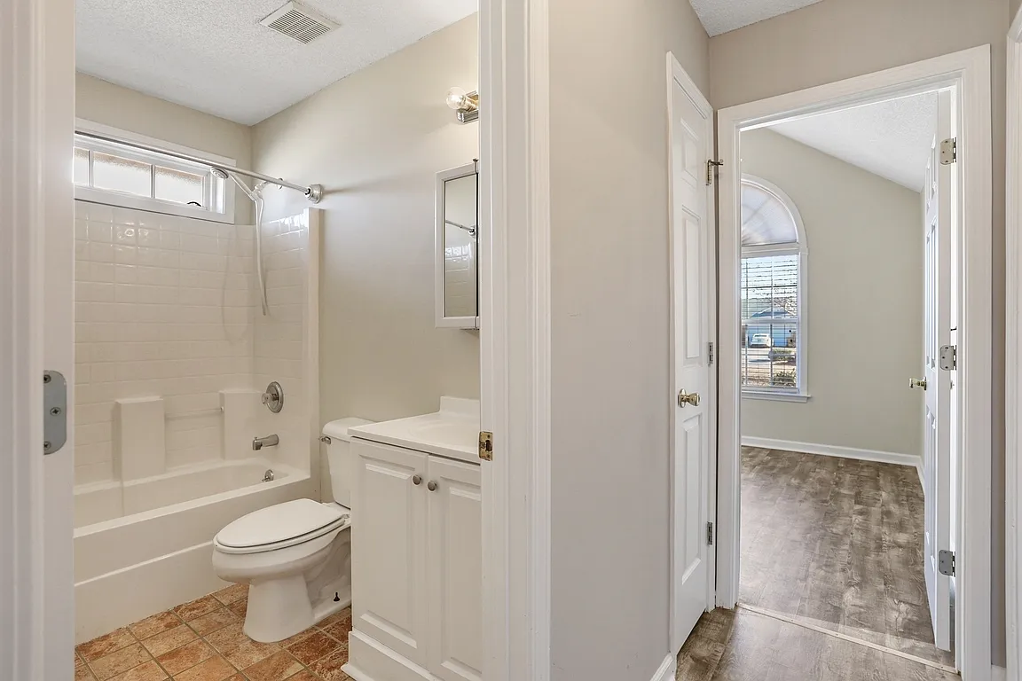 204 Birch Drive - 1 — Photo 3