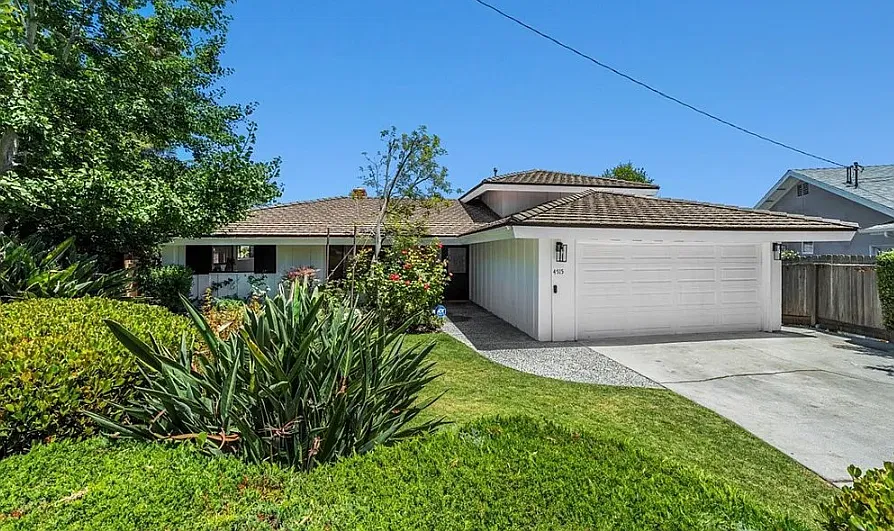 4515 Sugarhill Dr