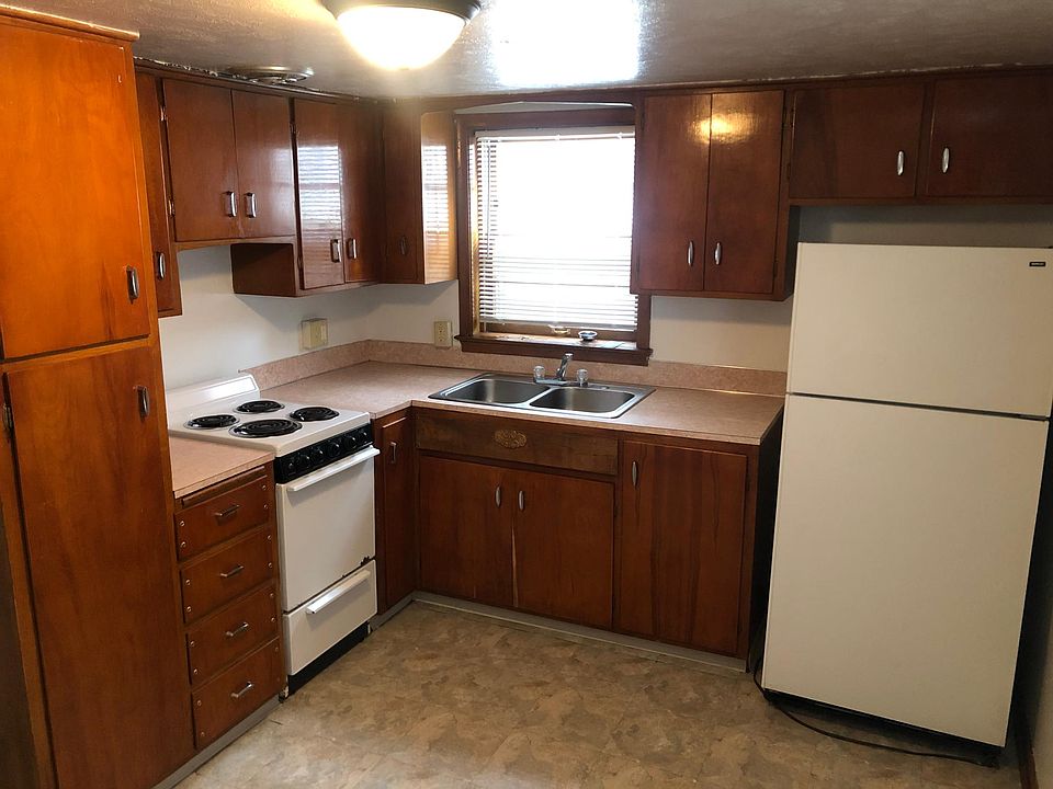 1st image of 1305 N 49th Ave APT 1