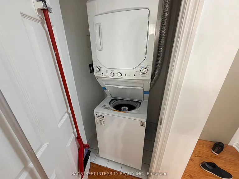 763 Bay St #907 — Photo 10