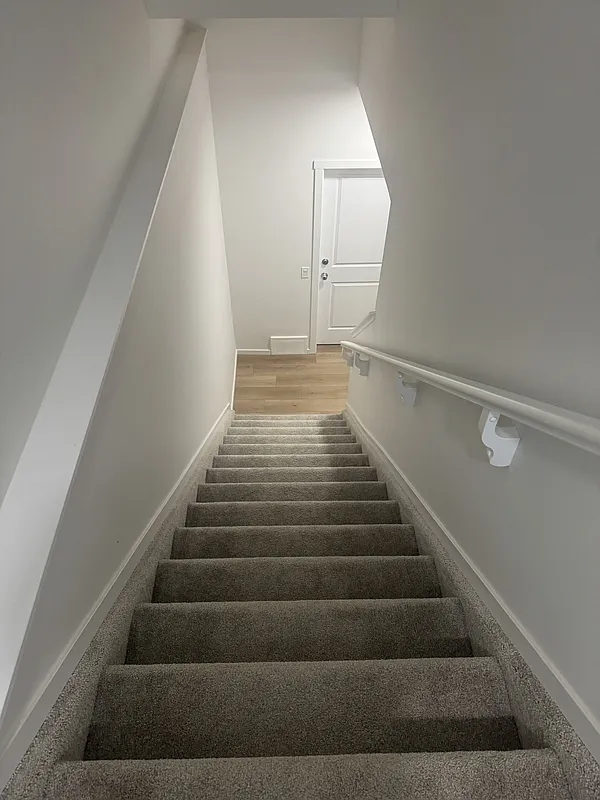1 bed, 1.0 bath, $900 — Photo 4