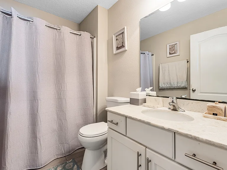 31 Glasgow Dr — Photo 10