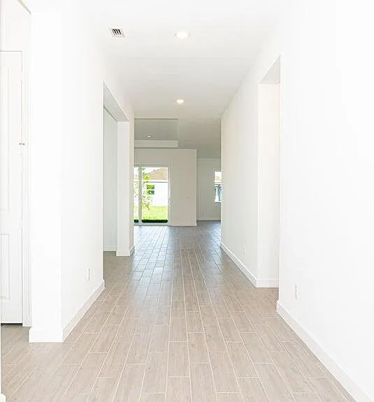 1132 Haywagon Trl — Photo 4