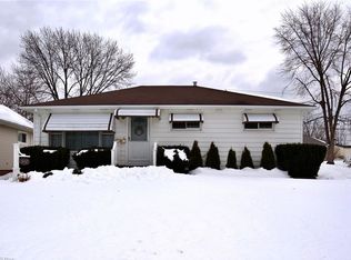 1837 Ridgeview Dr, Wickliffe, OH 44092