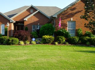 105 James Ct, Florence, AL 35630