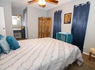 900 Meadowgreen Dr, Midwest City, OK 73110
