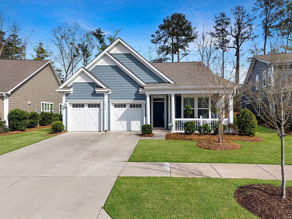 1st image of 1013 Old Field Dr