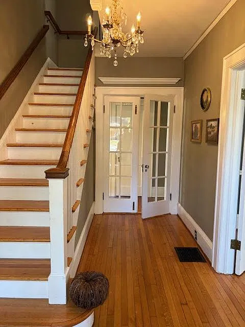 613 S York St — Photo 3