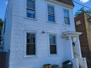 630 S 12th St, Newark, NJ 07103