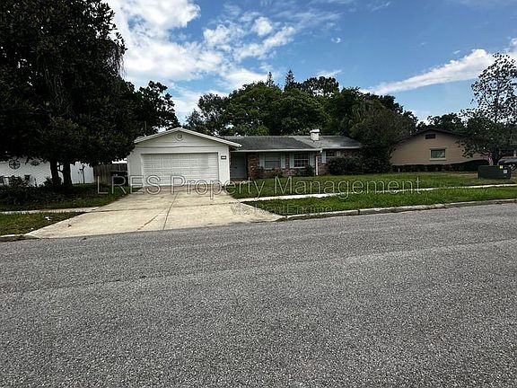 2nd image of 2719 Merrie Oaks Rd