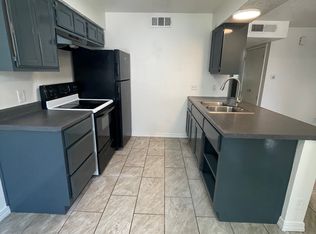 520 Tennessee St NE APT D, Albuquerque, NM 87108