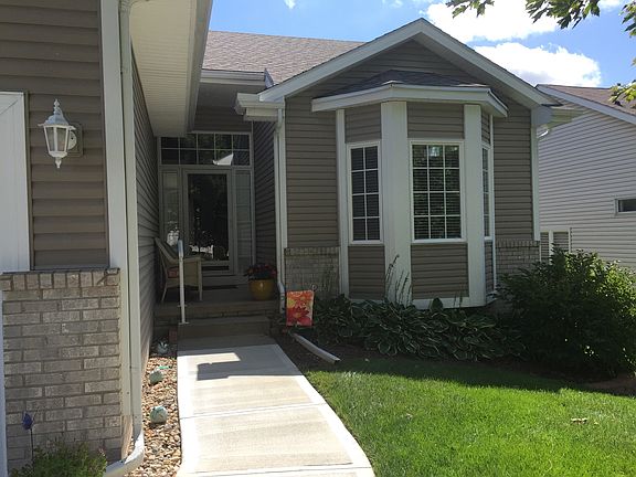 2nd image of 9309 Hillcrest Dr