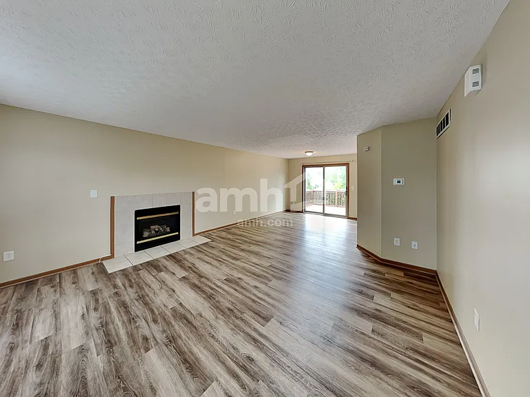 5298 Rifle Dr — Photo 8