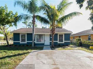 360 Fleming Ave, Greenacres, FL 33463