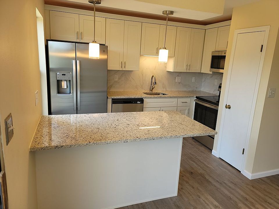 all new appliances, cabinets