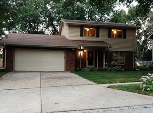 5324 S 65th Street Cir, Lincoln, NE 68516