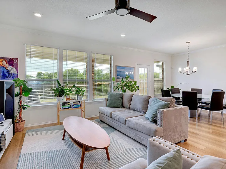 4513 Cressal Dr — Photo 4