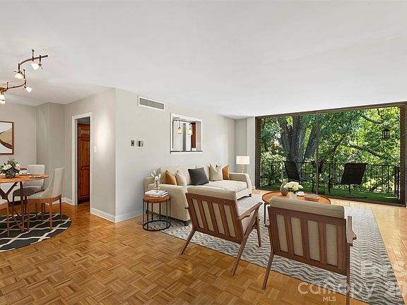 5th image of 1300 Queens Rd Unit 402