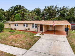 7035 Greenfern Ln, Jacksonville, FL 32277