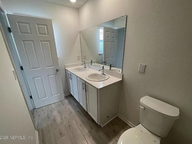 43 Great Star Ct — Photo 16