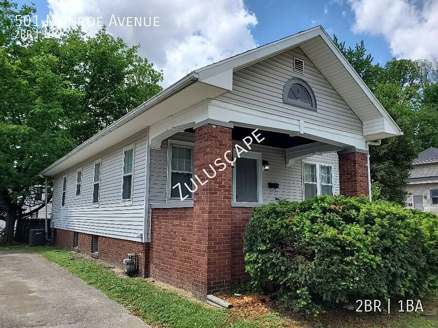 501 N. Monroe Avenue/ 2 bed 1 bath in Evansville — Photo 3