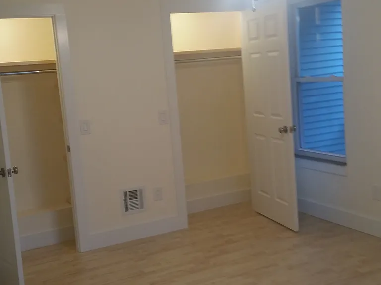 134 Furnace St — Photo 2