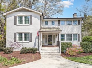 1211 Providence Rd, Charlotte, NC 28207