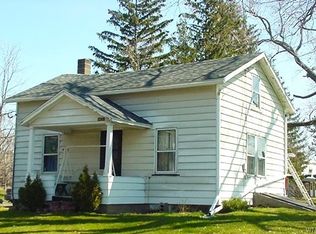 8451 Indian Falls Rd, Corfu, NY 14036