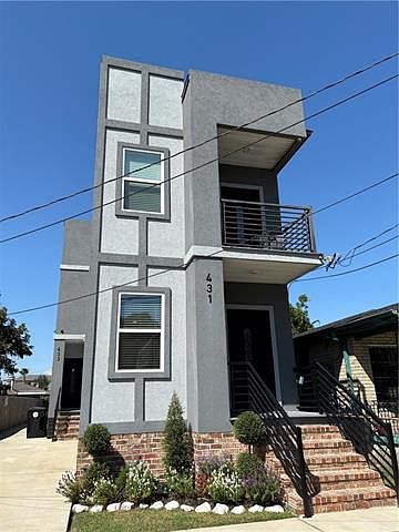 1st image of 431 Leboeuf St