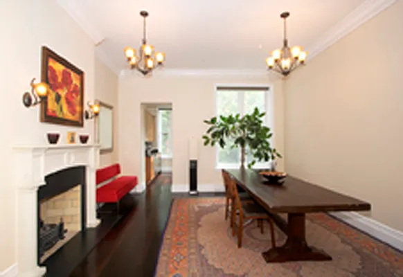 Sold by R New York | media 3