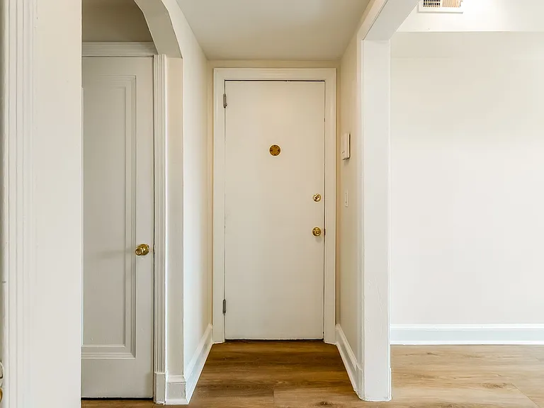535 Mellon St SE — Photo 18