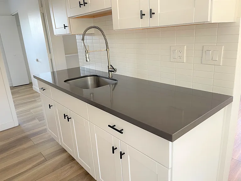 142 N Elm St #12 — Photo 8