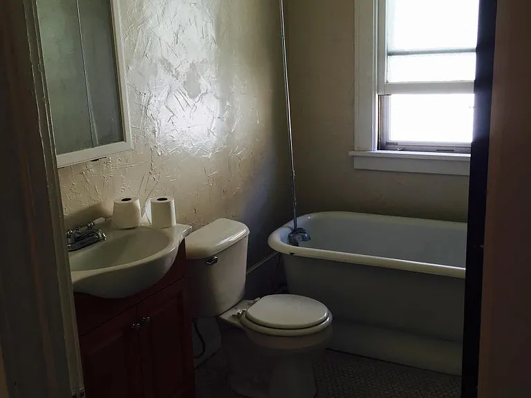 3133 Meadowbrook Blvd — Photo 3