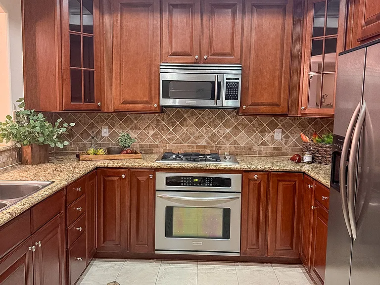 El Dorado Villas — Photo 13