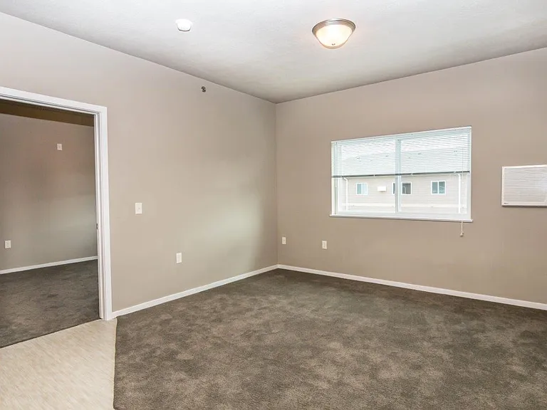 Edgerton Place Apartments — Photo 29