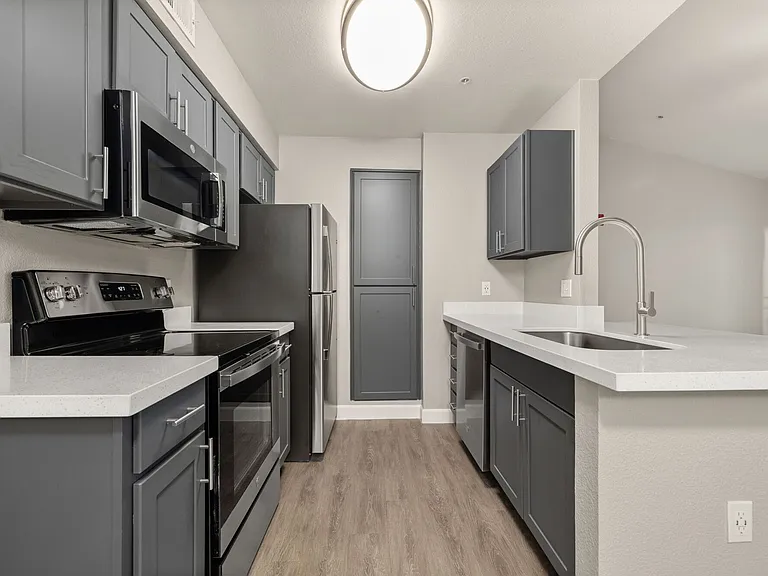 The Villas at D'Andrea Apartment Homes — Photo 11