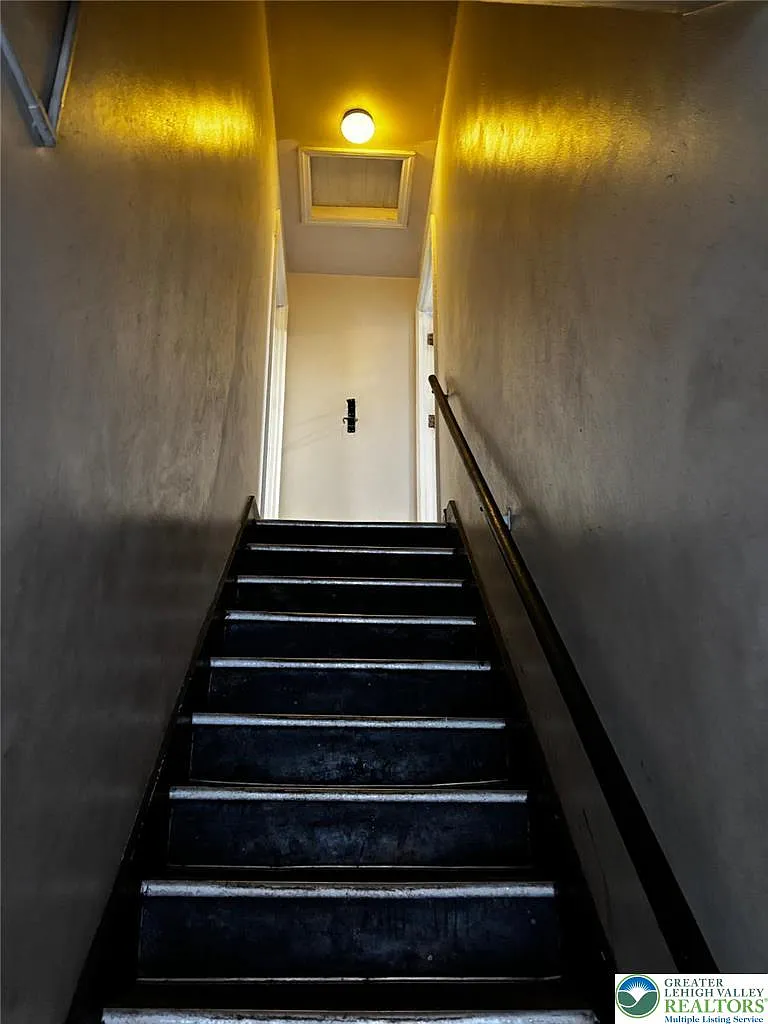 1 bed, 1.0 bath, 600 sqft, $1,400 — Photo 2