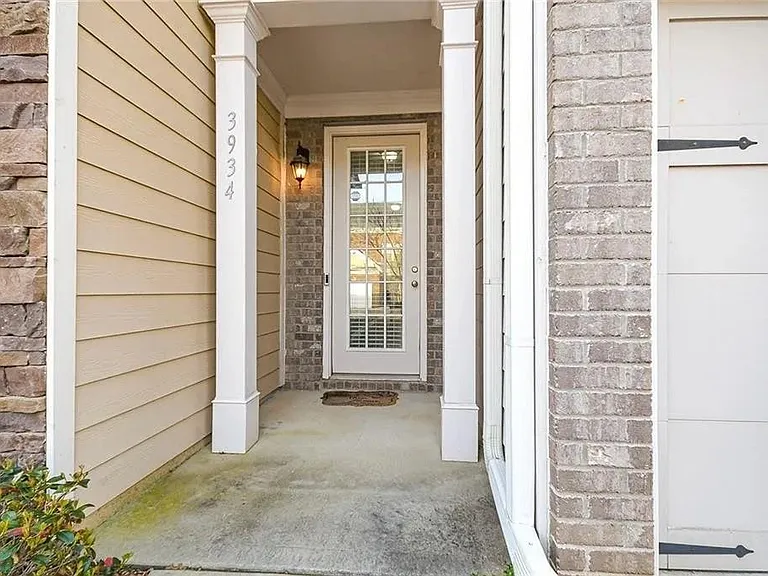 3934 Princeton Lakes Pass SW — Photo 11
