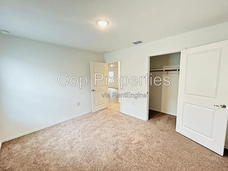 1435 Riojas Rd — Photo 10