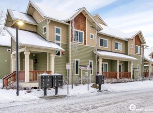 1790 Hollybrook Cir, Anchorage, AK 99507