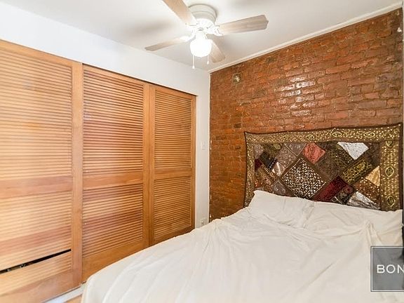 4th image of 518 E 6th St #12B