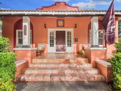 6005 N Flora Vista Ave, Tampa, FL, 33604