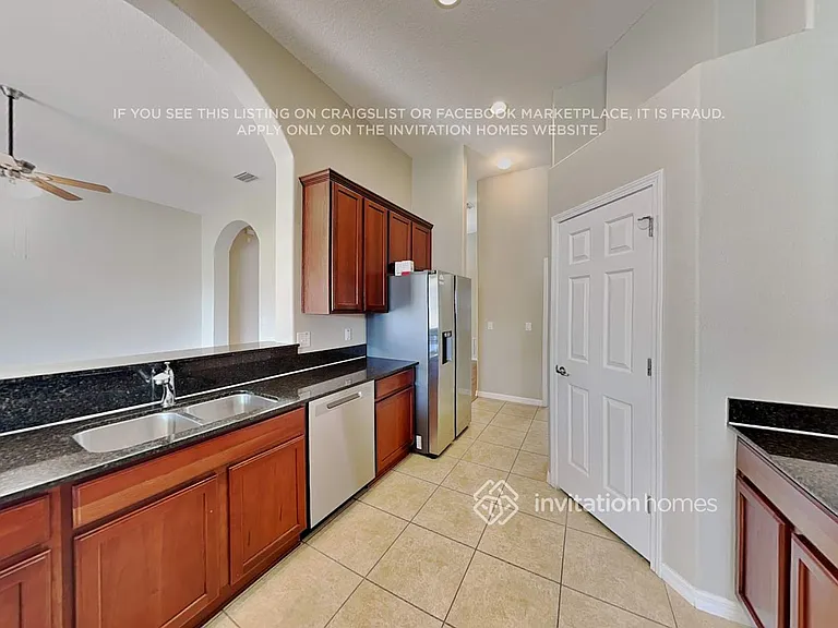 11329 Callaway Pond Dr — Photo 7