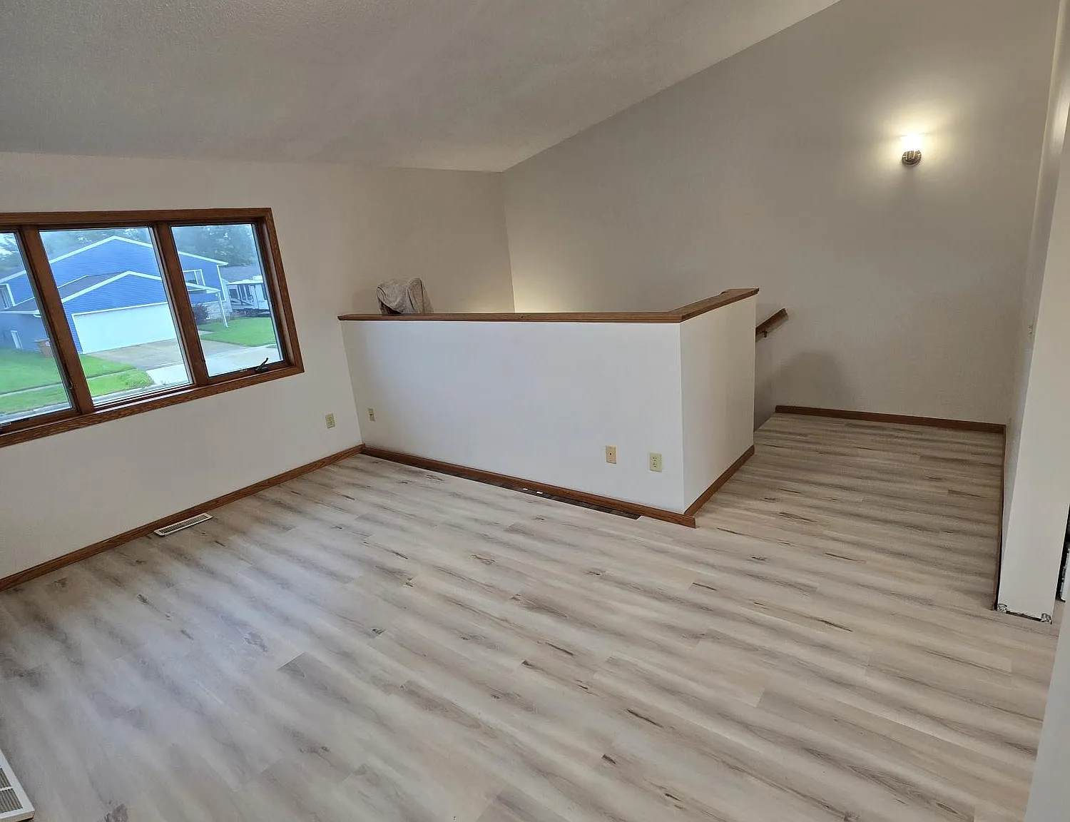 4033 Jill Dr — Photo 4