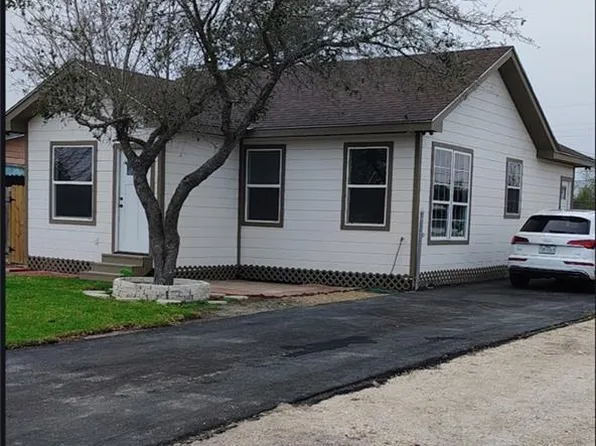 721 S Vermont Ave, Mercedes, TX 78570